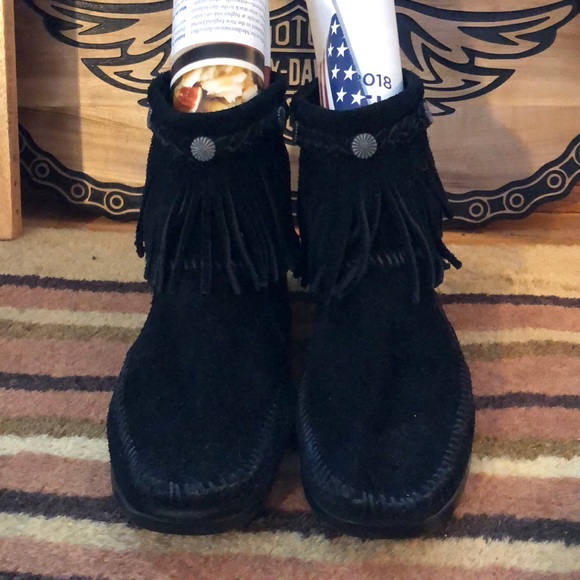 Minnetonka Moccasins sz. 9 - Picture 4 of 8